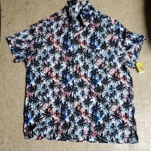 NWT Palm tree short sleeve button down